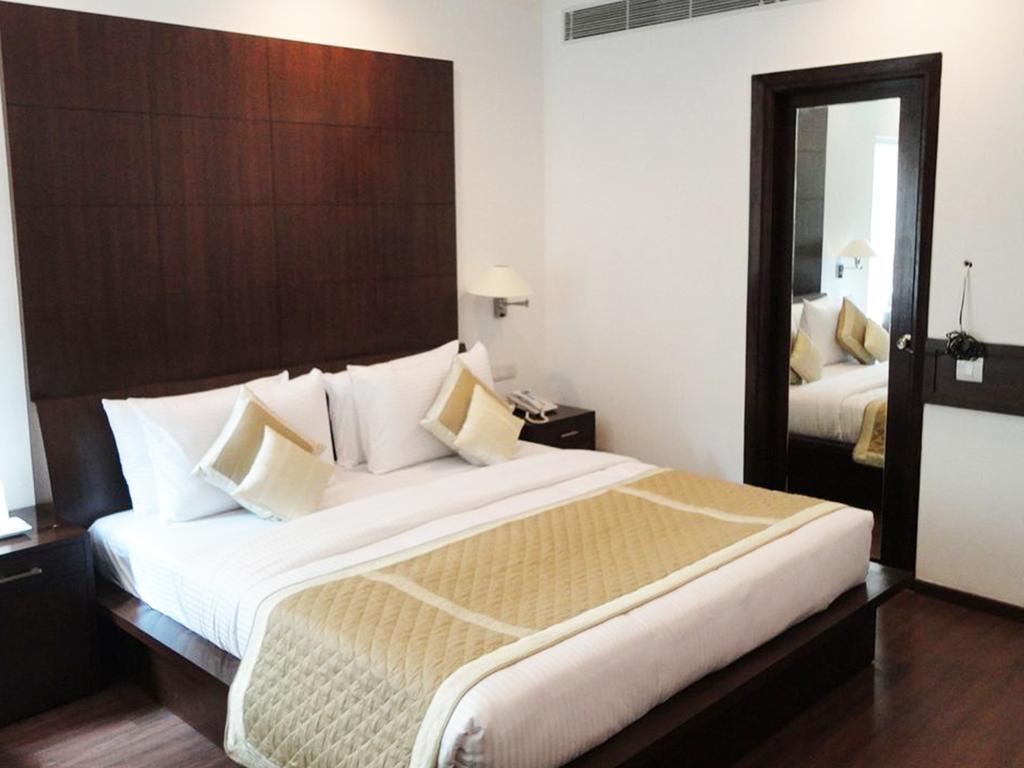 Divine Paradise Tavisha New Delhi Exterior photo
