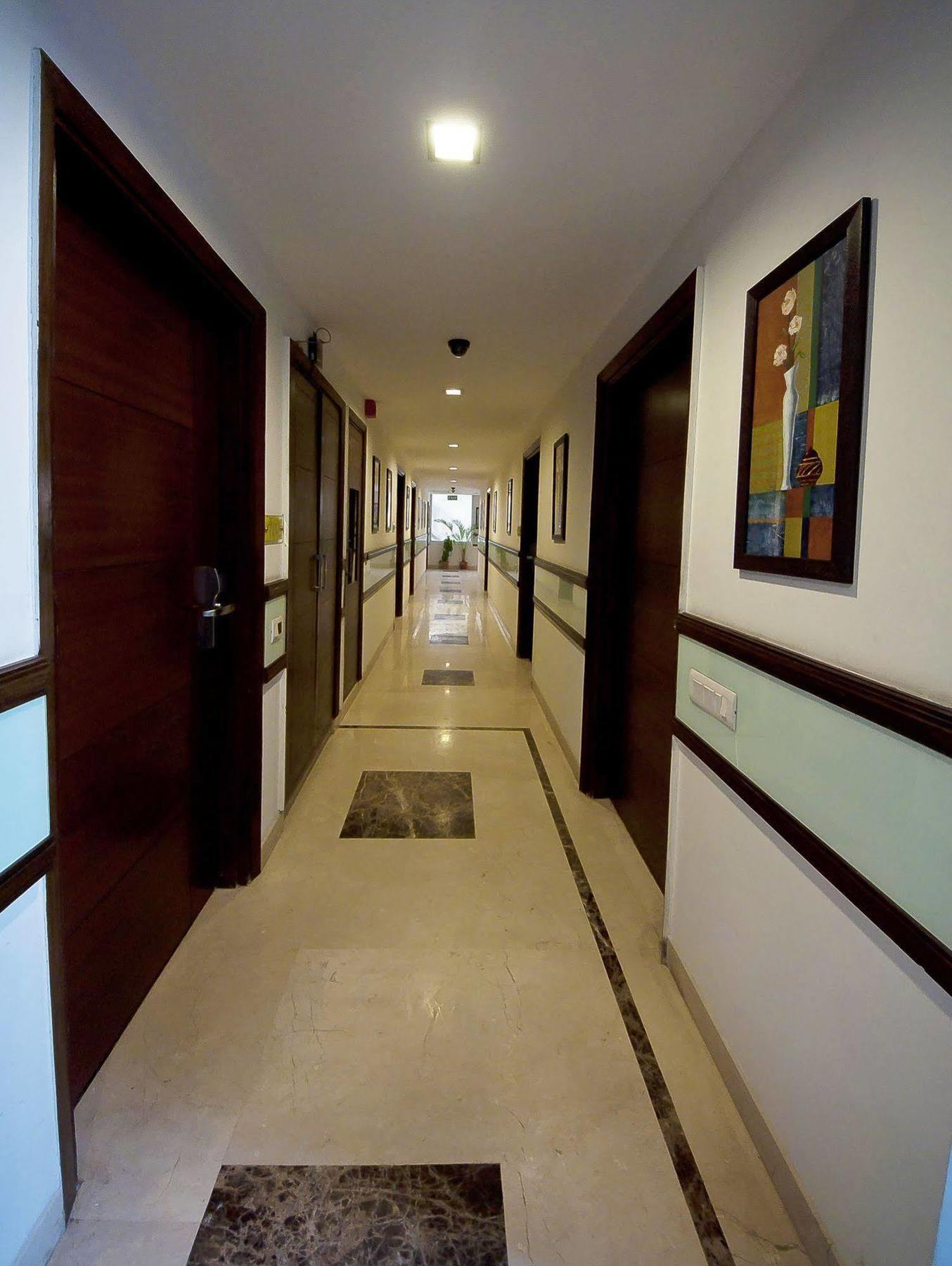 Divine Paradise Tavisha New Delhi Exterior photo